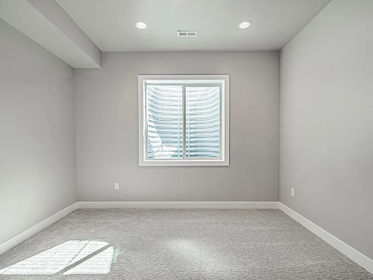 606 Arapahoe St — Photo 39