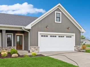 800 High Ridge Trl, Solon, IA 52333