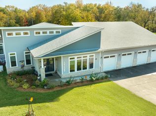 25W351 Plank Rd, Naperville, IL 60563