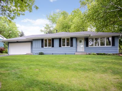 13017 Lakeview Dr, Burnsville, MN, 55337