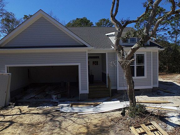3rd image of 213 Ne 54th St