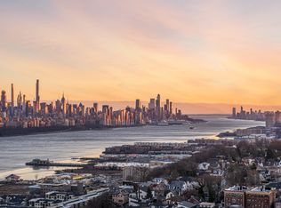 200 Winston Dr APT 919, Cliffside Park, NJ 07010