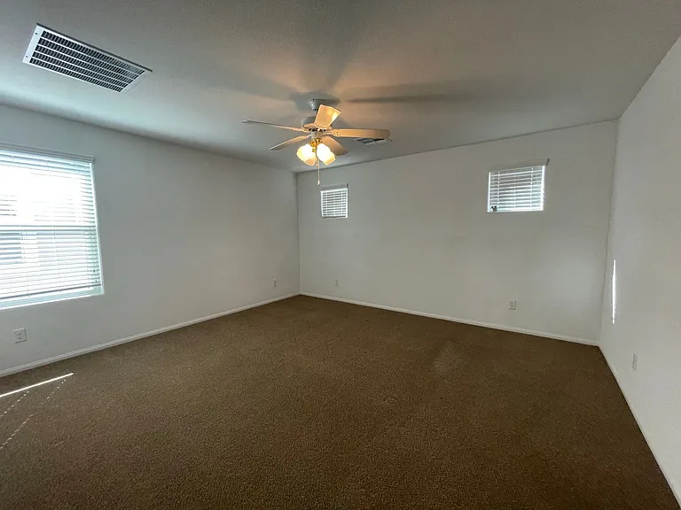 6124 Castle Gardens Ave — Photo 15