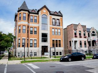 4956 S Champlain Ave #3S, Chicago, IL