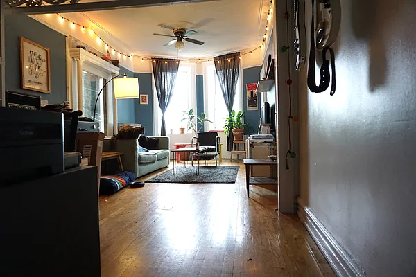 Rented by Rennit Inc. | media 38