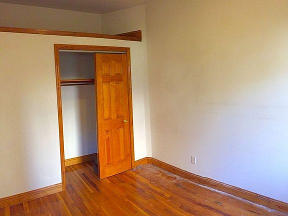 4th image of 312 W 48th St APT 29