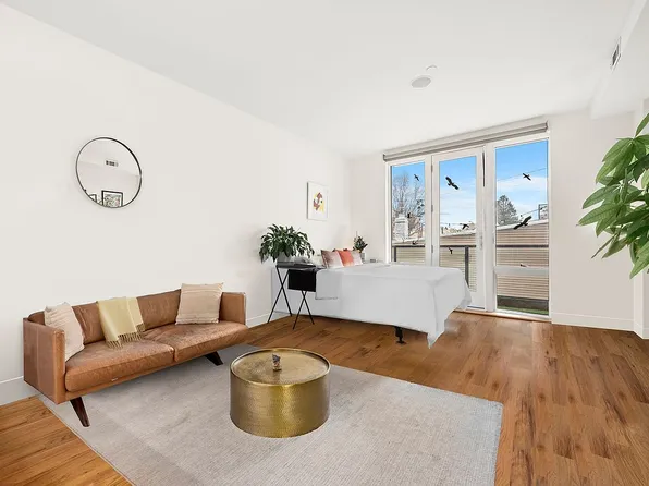 1059 Manhattan Ave #3-C, Brooklyn, NY 11222