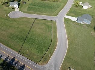 890 Mill Race Ct, Madelia, MN 56062