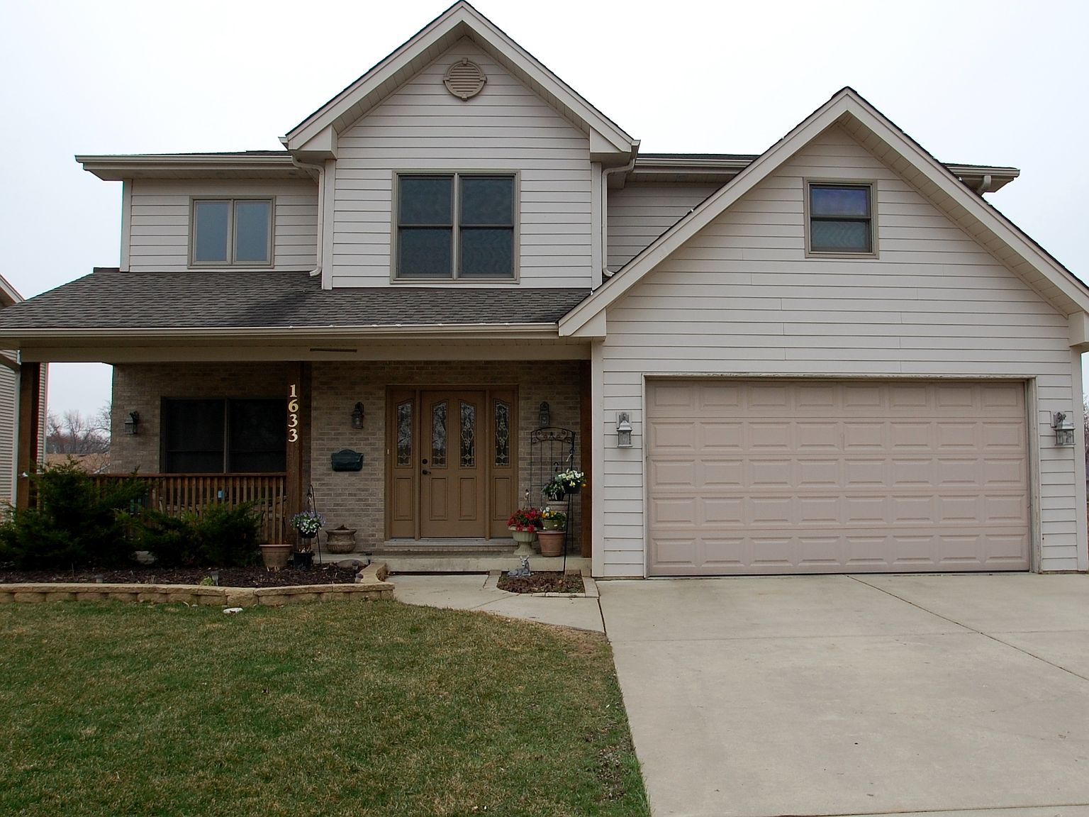 1633 W Weathersfield Way, Schaumburg, IL 60193 Zillow