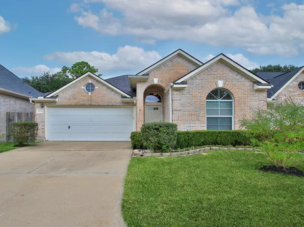 15839 Collinsville Dr, Tomball, TX 77377
