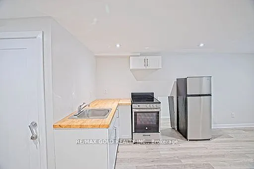 Studio, $1,500 — Photo 4