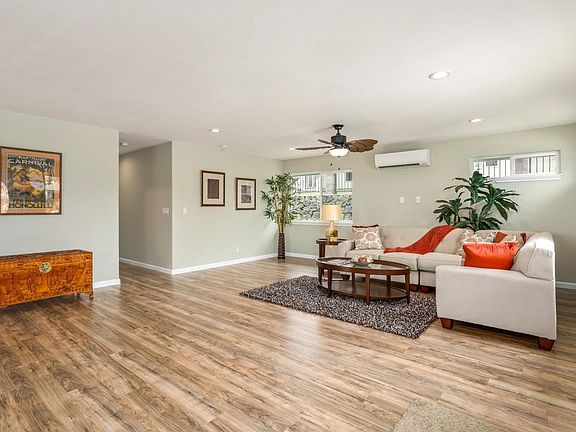 3rd image of 73-1125 Kaiminani Dr