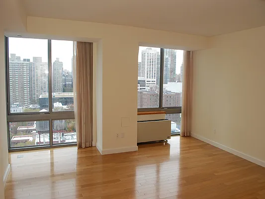 Rented by Sotheby's International Realty | media 53