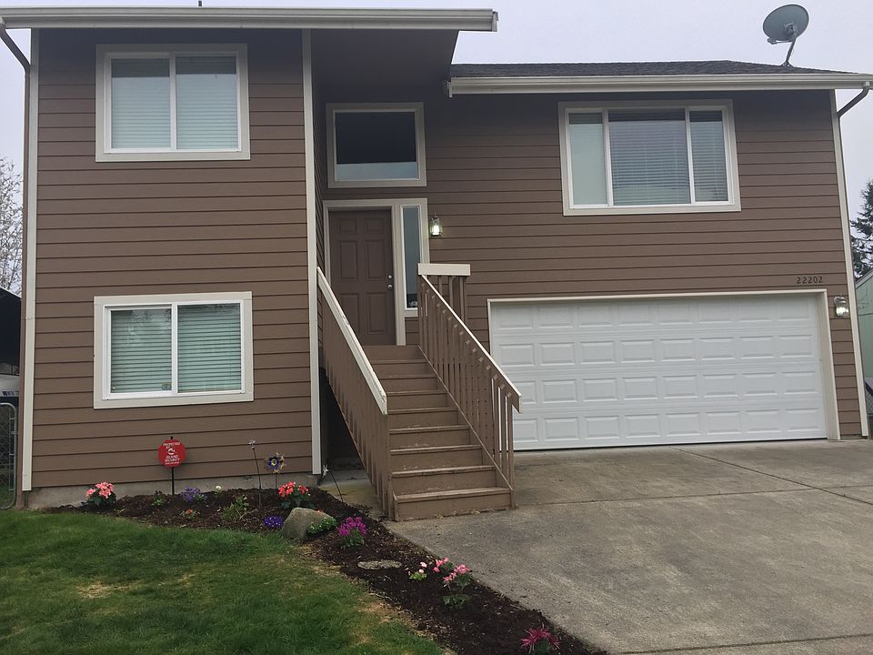 1st image of 22202 Cedarview Dr E