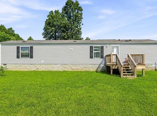 1181 W Ravenscroft Rd, Sparta, TN 38583