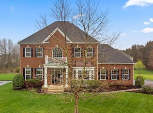 21934 Colonial Hills Dr, Ashburn, VA 20148
