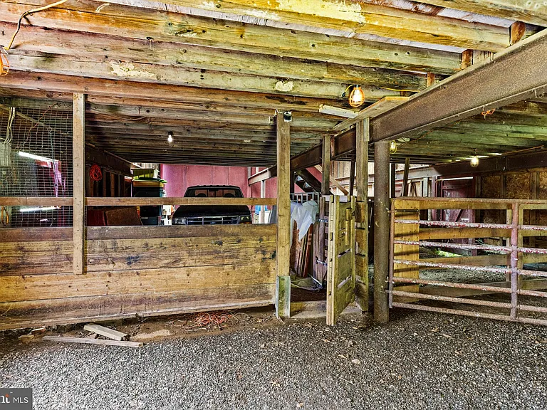 6510 Haviland Mill Rd — Photo 47