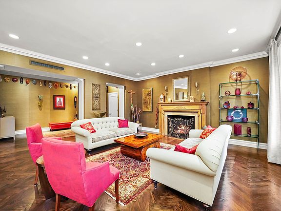 3rd image of 3400 N Lake Shore Dr APT 5E