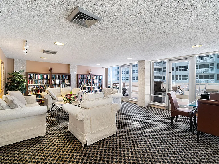 4020 Galt Ocean Dr #1807 — Photo 50
