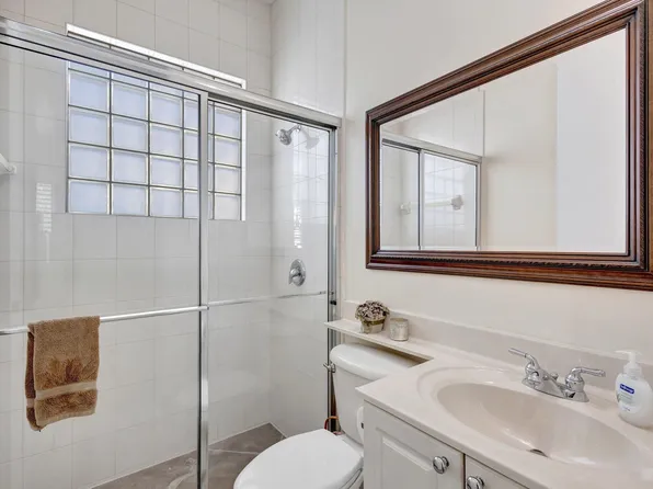 159 Isle Verde Way, Palm Beach Gardens, FL 33418