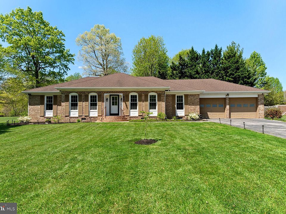 1st image of 6655 Horseshoe Dr