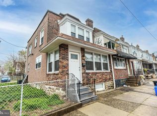 2660 S Shields St, Philadelphia, PA 19142