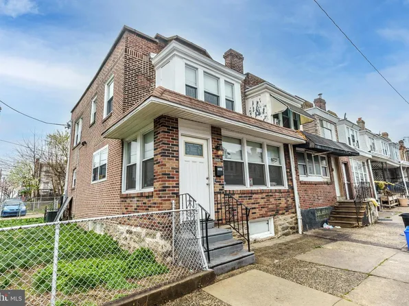 2660 S Shields St, Philadelphia, PA 19142