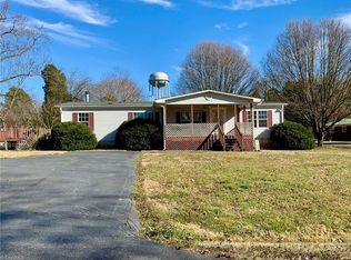 155 Avenue C, Lexington, NC 27292