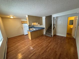 7015 Weimer Rd, Anchorage, AK 99502