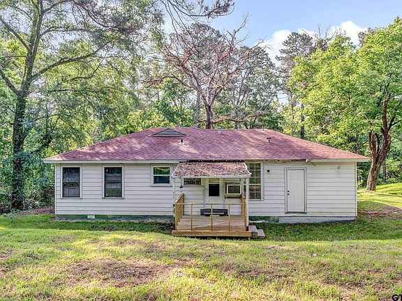 5th image of 2705 Brookhollow Dr