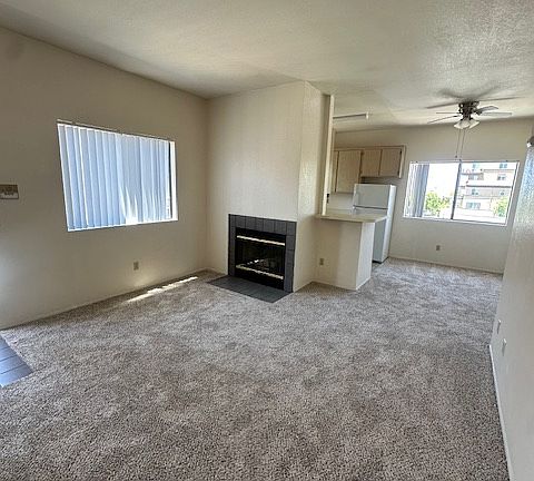 3rd image of 3928 Illinois St APT 309