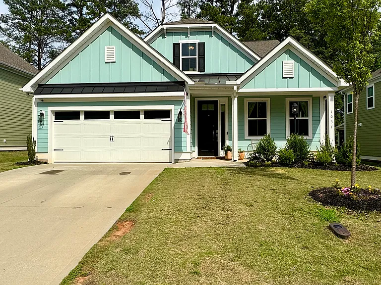 1037 Cortland Valley — Photo 1