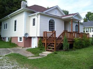149 Linwood Dr, Mount Airy, NC 27030