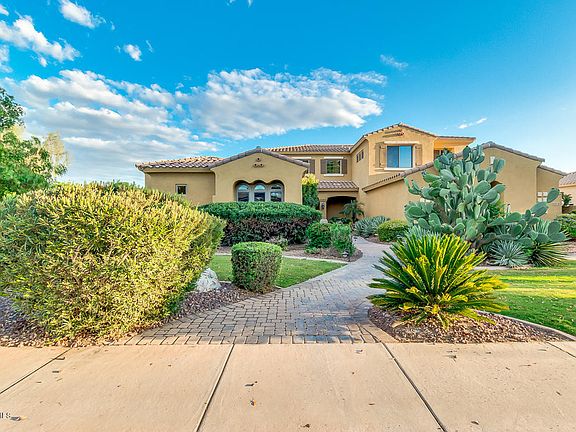 4th image of 4277 E Meadowview Dr