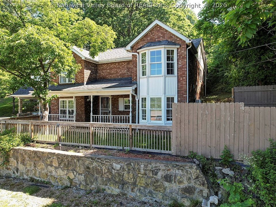 1st image of 598 John St
