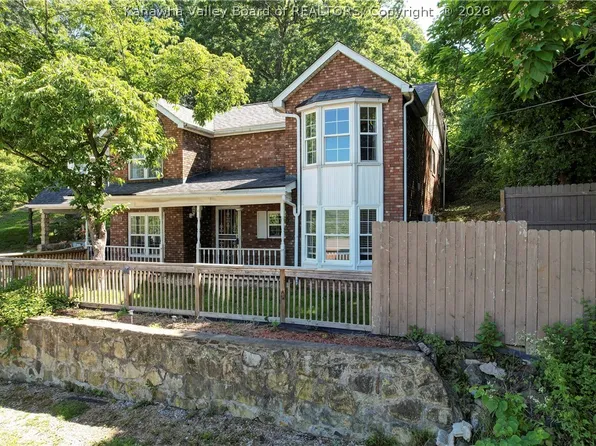 598 John St, Saint Albans, WV 25177