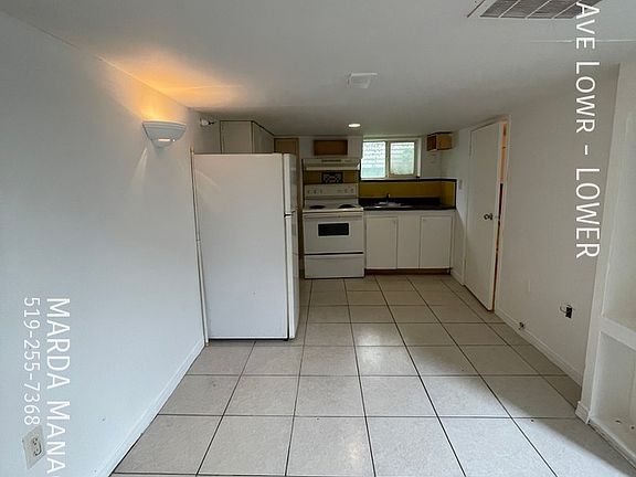 3rd image of 418 Caron Ave