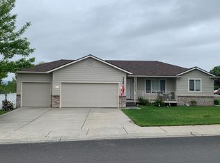 702 W Cavalry Ln, Post Falls, ID 83854