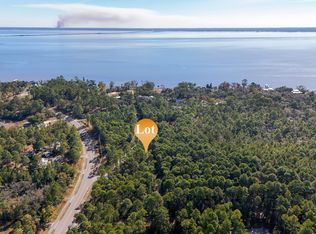 Red Barn Rd, Freeport, FL 32439