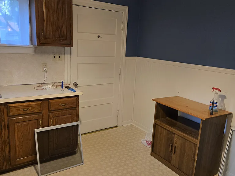 1875 Poplar Rd — Photo 14