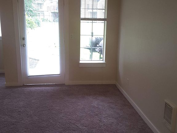 4th image of 28300 18th Ave S #W-101