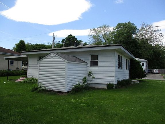 3rd image of 10 Leyland Ave