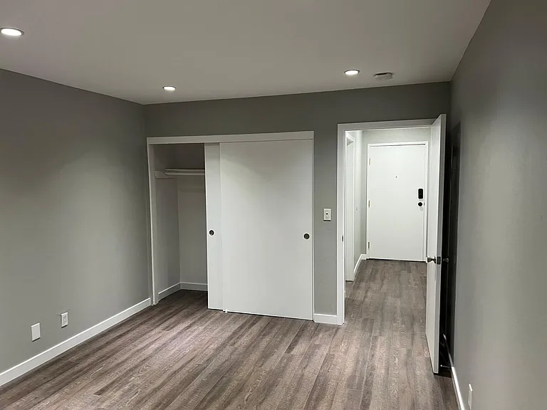 6815 Remmet Ave #211 — Photo 16