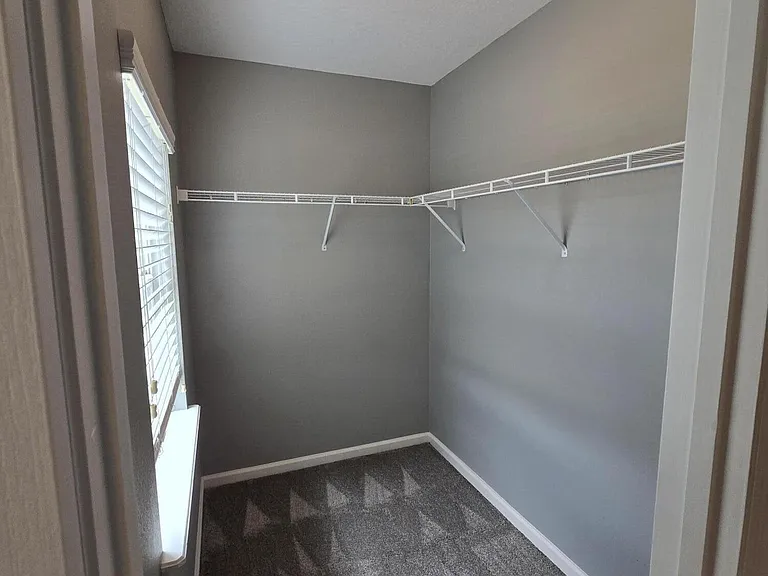 180 Thornloe Dr — Photo 46