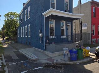 554 Pine St, Camden, NJ 08103