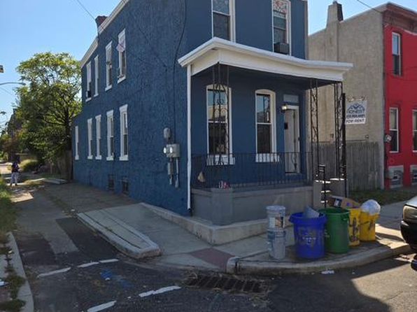 554 Pine St