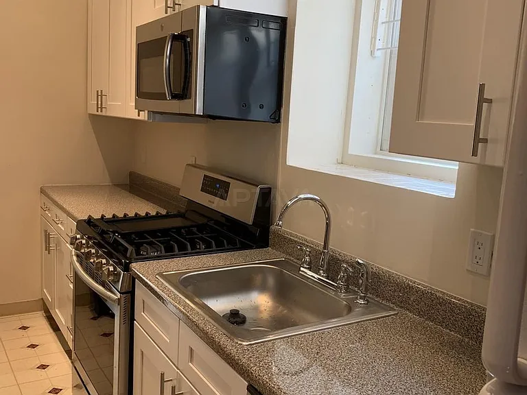 106 Central St #1 — Photo 10