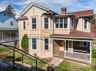 455 Walnut St, Grafton, WV 26354