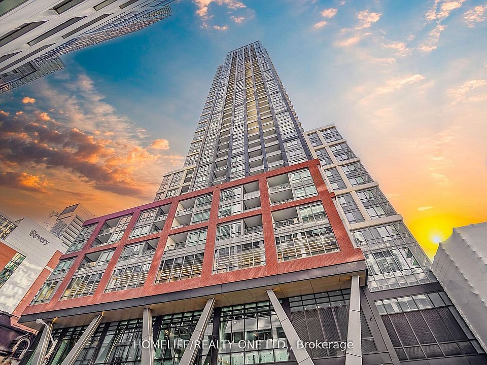 1st image of 108 Peter St #4106