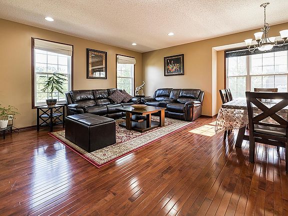 5th image of 1556 Savanna Dr